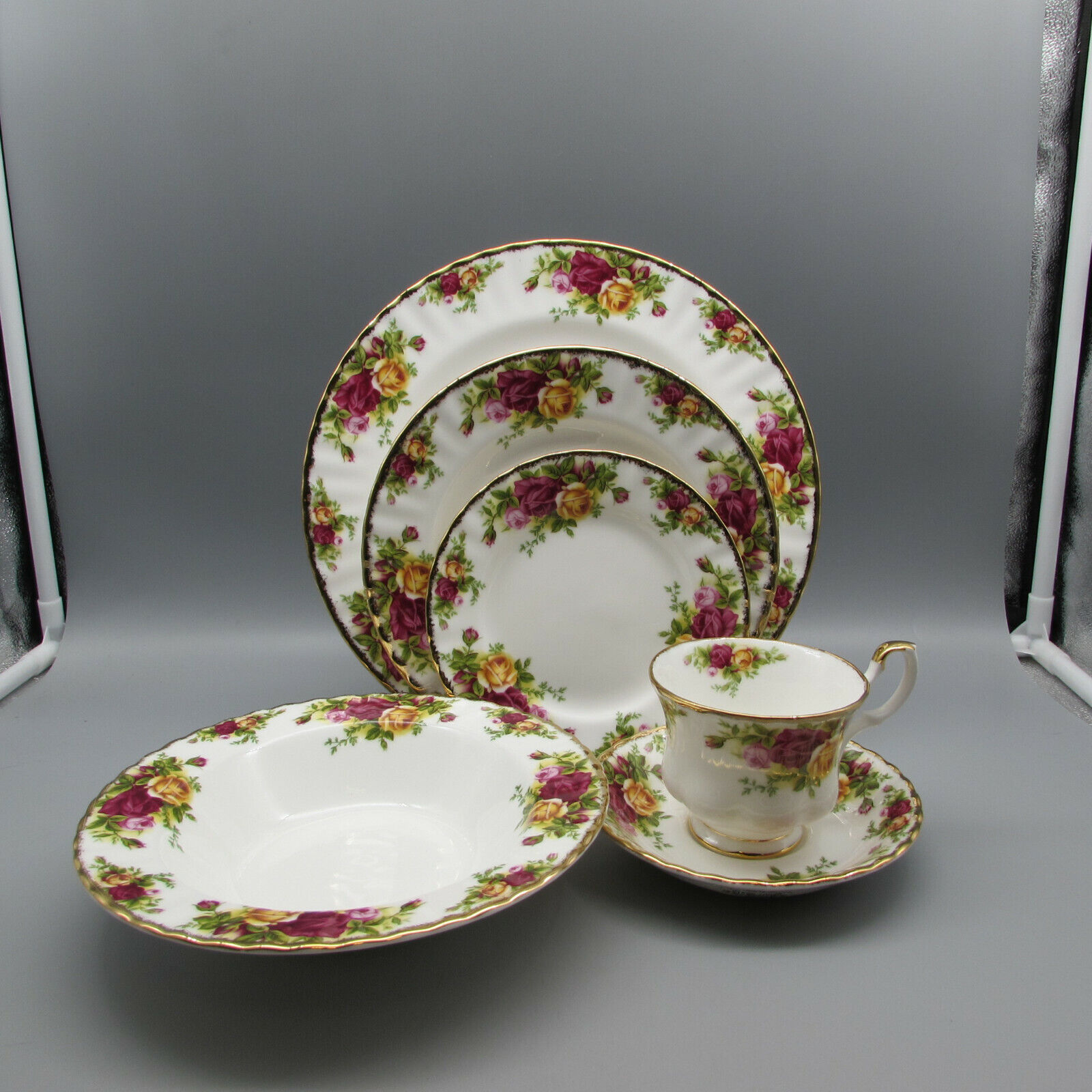 Royal Albert Bone China Old Country Roses Service for Four - 24pc Set