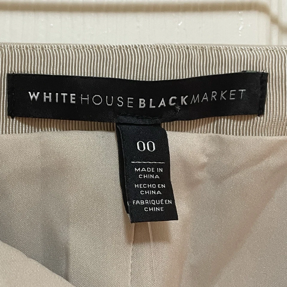Falda WHITE HOUSE BLACK MARKET Beige Forma Perfecta Talla 00 Nueva con Etiquetas Precio de venta sugerido por el fabricante 79 USD Foto 2 de 4