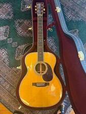 2023 Martin 000-42 mit Original Etui