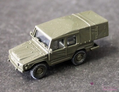 Roco Minitanks - H0 1:87 - VW Iltis Sanitätsfahrzeug, gebraucht