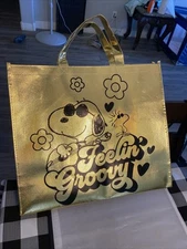 PEANUTS “Feelin Groovy” SNOOPY Reusable BAG Iridescent 19.5 X 17.5” NWT