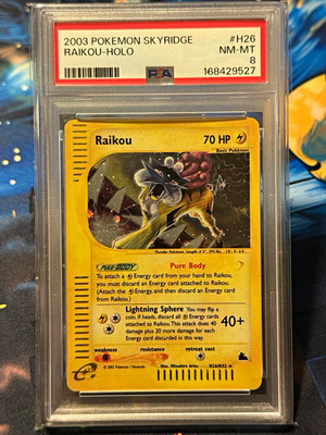 Pokemon Raikou Skyridge 2003 H26/H32 Holo PSA 8 #H26 e reader New Cert!