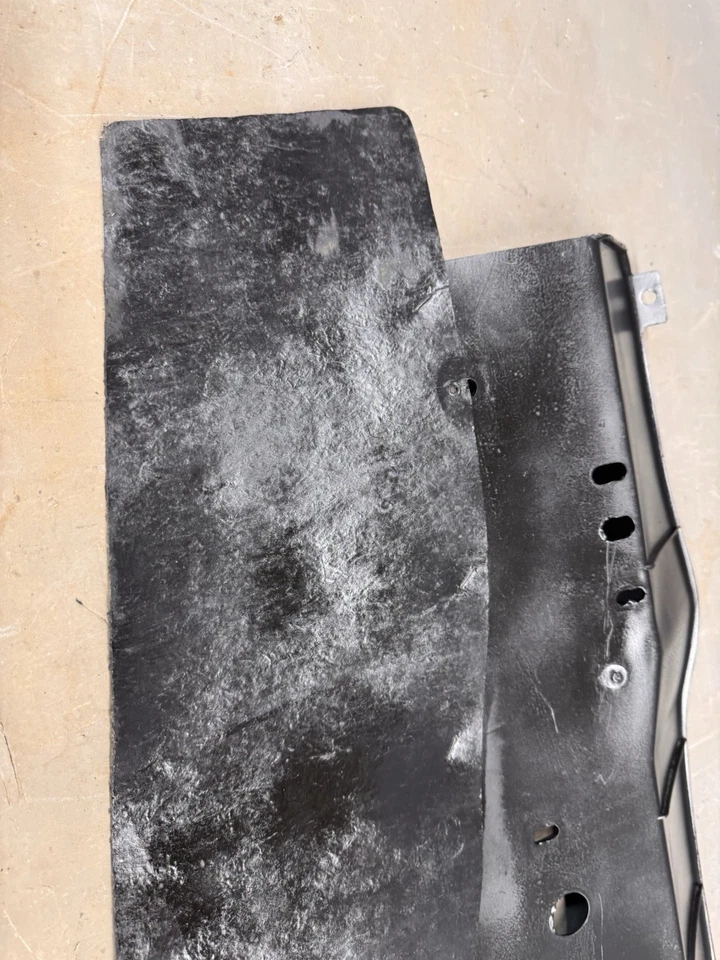 1968-1972 Oldsmobile Cutlass 442 Lower Radiator Support Engine Splash Shield F85 - Imagem 2 de 4