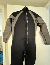 Diving Suit / Wetsuit Good Condition Comfortable  Durable - Selling 2