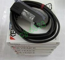 1Pc Keyence Optical Fiber Amplifier New FS-V2...
