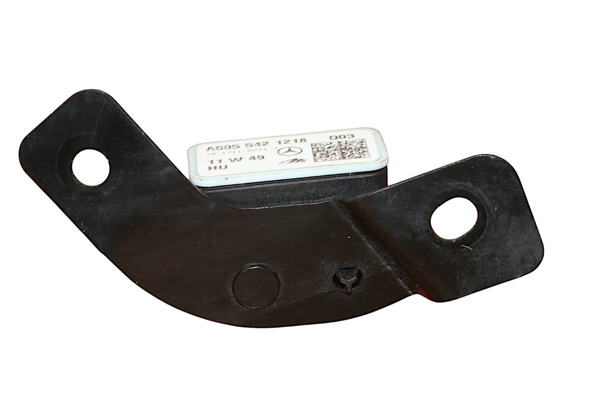 12-14 Mercedes Benz CLS550 W218 Air Suspension Sensor