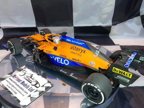 1:18 Minichamps 530213303 Daniel Ricciardo McLaren MCL35M 1ª Italia 'VELO' 2021 - Imagen 17 de 24