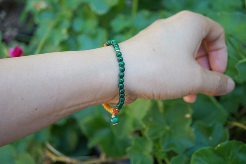 Genuine Malachite and Amber Coral Beaded Bracelet 4MM Tiny Charm Bracelet - Picture 9 of 9