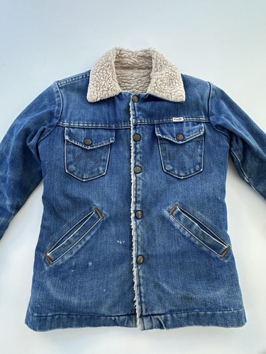 VINTAGE Wrangler Rainbow Tag Kid Denim Trucker Sherpa Chore Barn Jean Jacket 12 - Picture 2 of 24