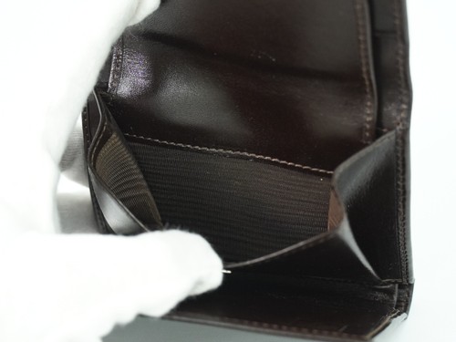 Cartera compacta FENDI de cuero triple pliegue marrón - Imagen 8 de 10