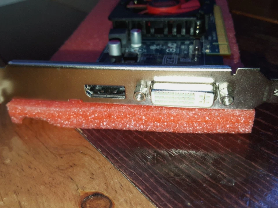 Dell Optiplex 745 755 760 780 790 960 980 990 Tower 1GB Video Graphics Card - Image 2 of 2