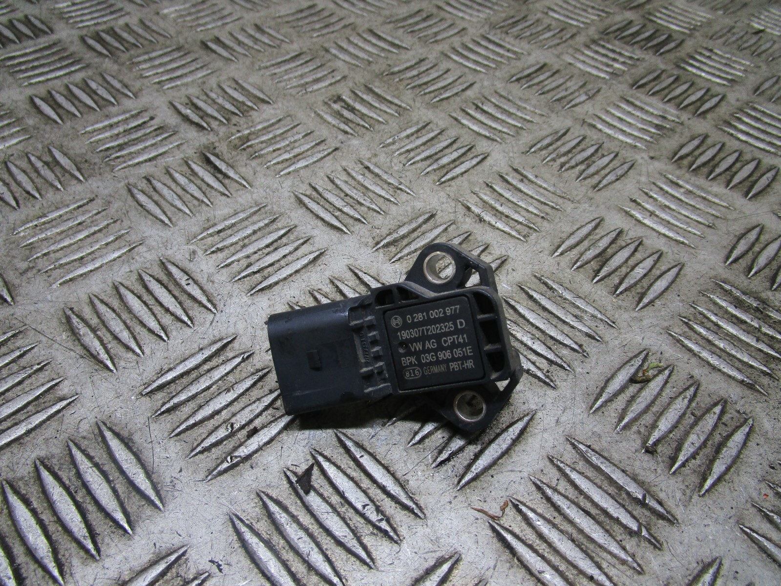 2019 AUDI A1 1L TFSI DKRFE BOOST PRESSURE SENSOR 03G906051E OEM | eBay UK