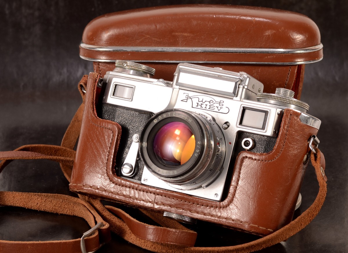 Kiev 4 Camera Jupiter 8M f2/50mm Lens Vintage Russian 35mm