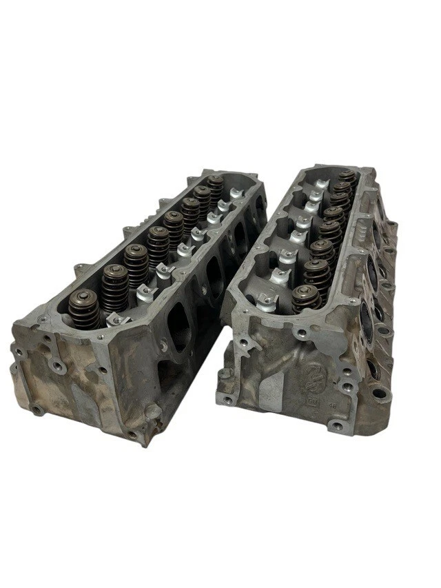 GM Chevy GMC Chevrolet 5.3L L83 L84 Cylinder Head Assembly 12620214 SET - Изображение 2 из 4