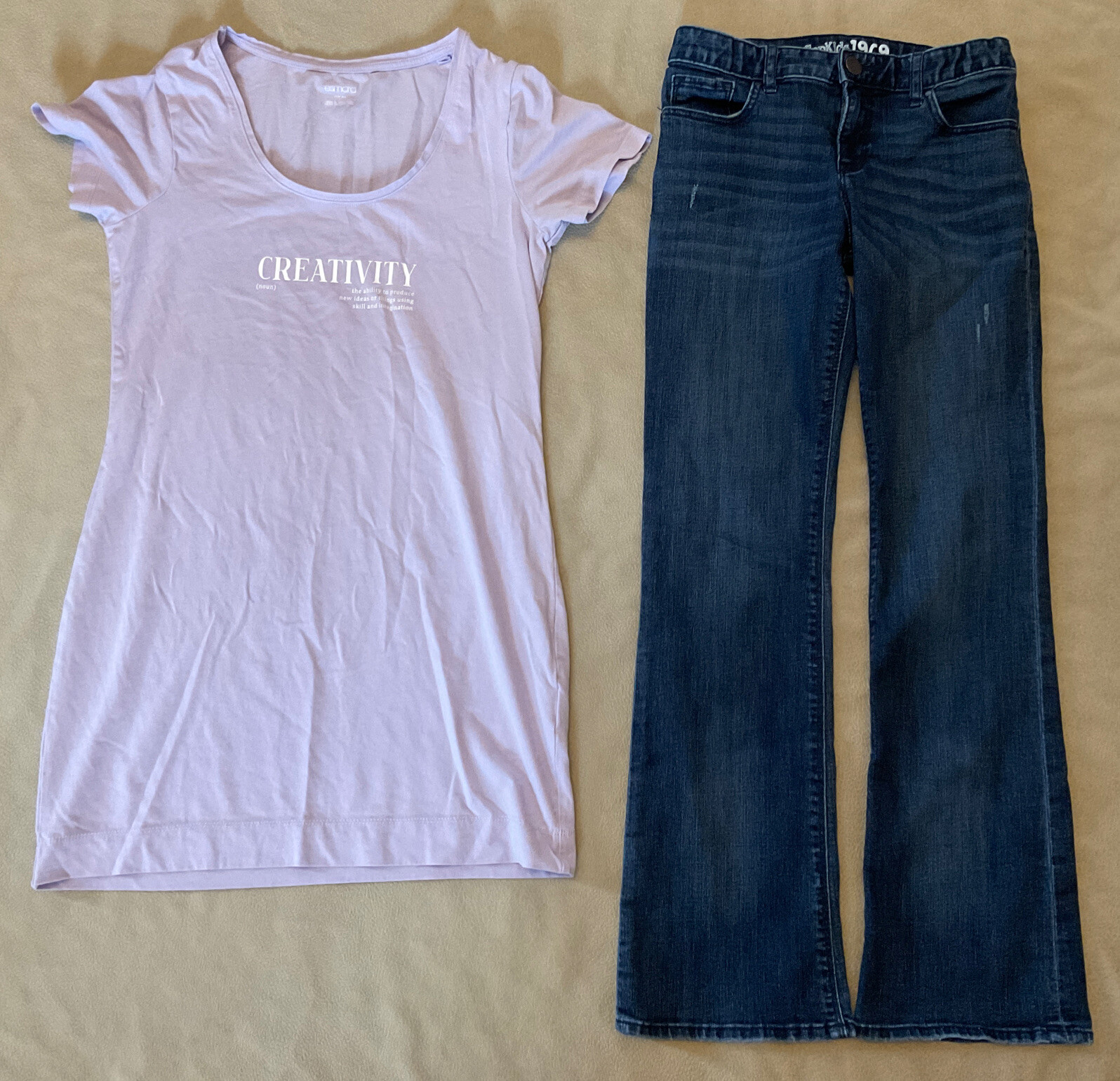 Creativity Definition nightshirt medium Esmara ar… - image 1