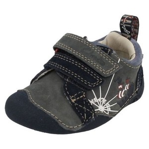 zapatos clarks niños