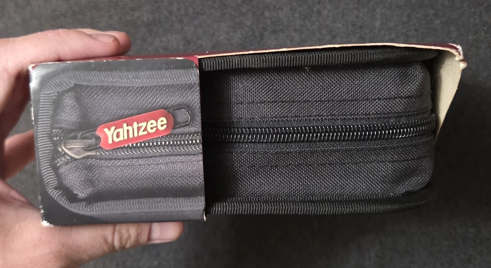 Yahtzee Deluxe Folio Edition Game NEW IN PACKAGE Zip Case Game 2003 Hasbro READ - Image 4 of 4