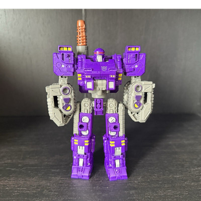 Transformers WFC Siege Brunt COMPLETE