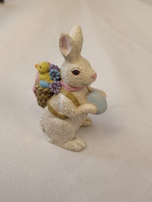 Armchair Shopper Easter Bunny Rabbit with Egg Resin