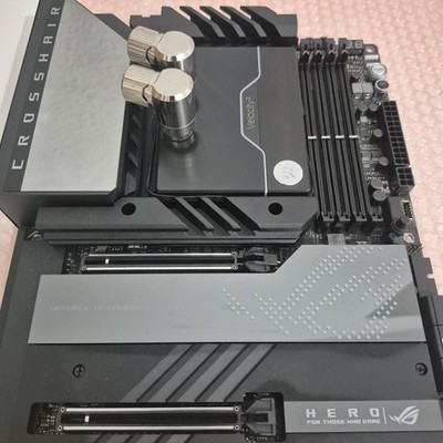 AMD Ryzen 9 7950X+ ASUS ROG Crosshair X670E Hero+ EK Velocity2 Waterblock Bundle