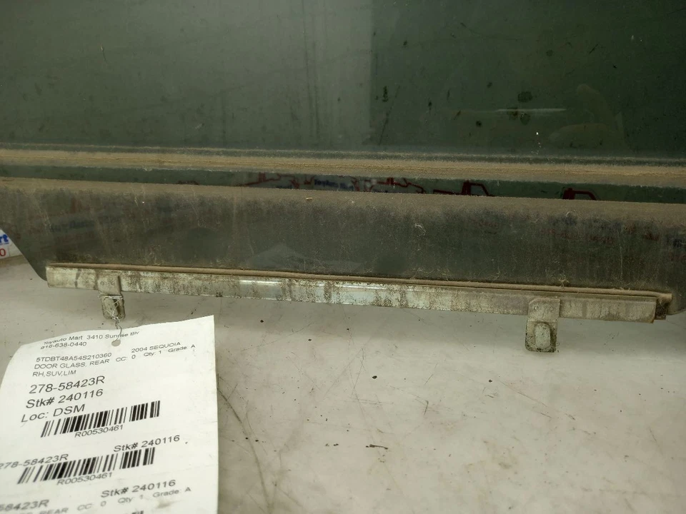 01-07 TOYOTA SEQUOIA LIMITED PASAJERO TRASERO DERECHO CRISTAL Foto 2 de 4