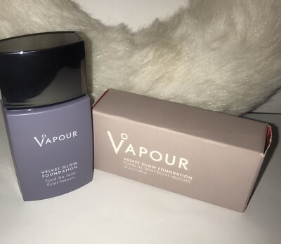 Vapour Organic Beauty Velvet Glow Foundation 100V .Full Size 1 Fl Oz  NEW IN BOX