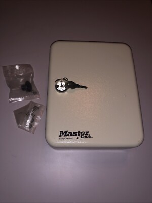 Master lock 20 key Metal Storage security cabinet Box Gently Used In Great Cond