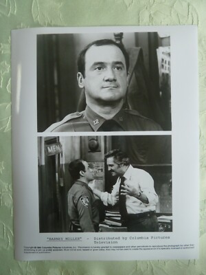 BARNEY MILLER 8x10 b/w Press Photo 1984 / Ron Carey & Hal Linden