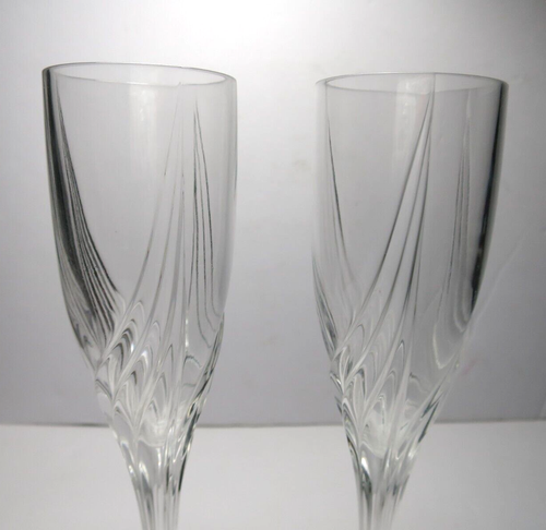 Lenox Crystal Debut Champagne Flutes Set of 2 Heavy Cut Swirl No Trim 9" Tall - Picture 2 of 8