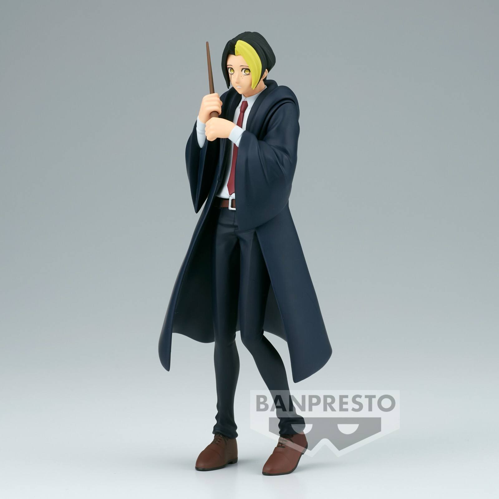 Figura de anime Finn Ames Mashle DXF Banpresto original sellada