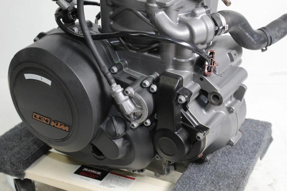 ДВИГАТЕЛЬ 2017 KTM 690 LC4 Duke - Изображение 3 из 4