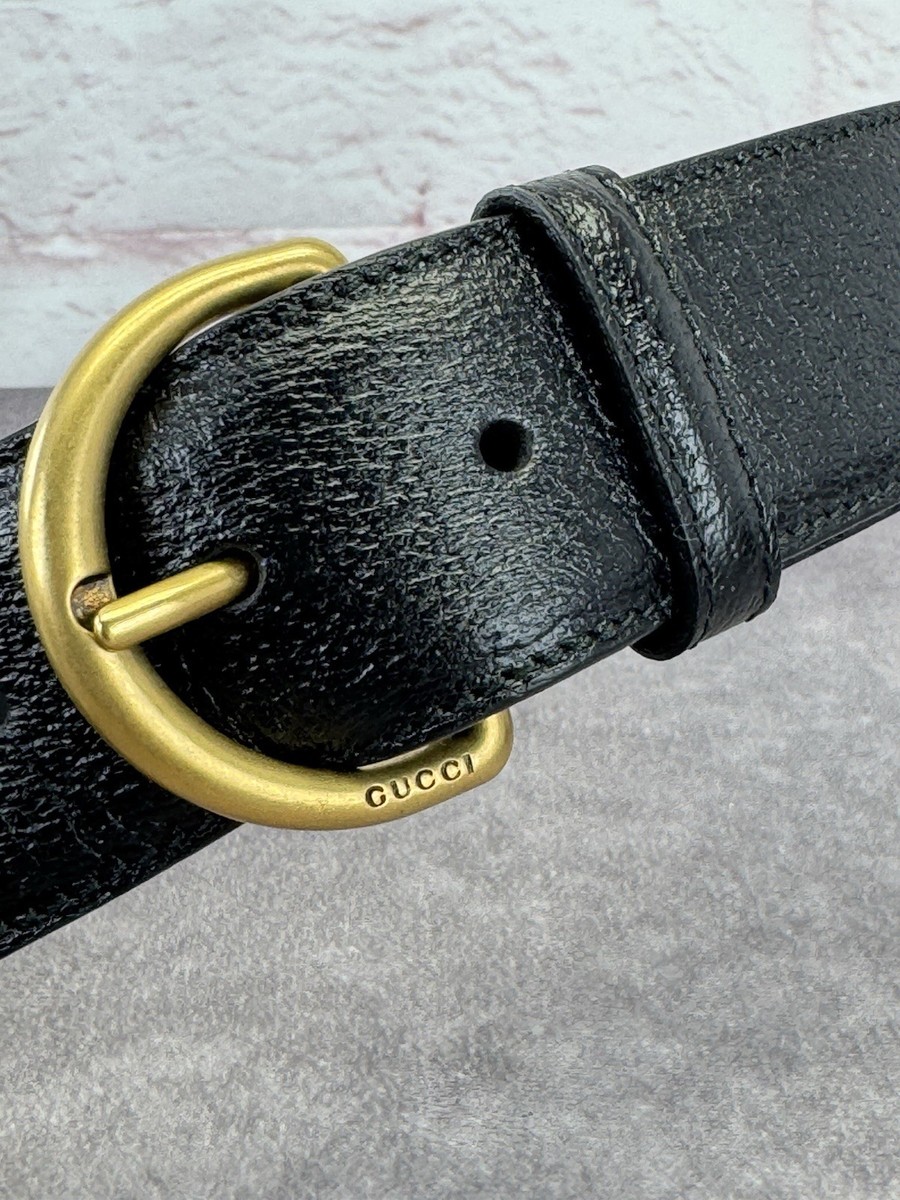 GUCCI ブラックレザーベルト Gロゴ 70-28 長さ85センチ GUCCI ブラックレザーベルト Gロゴ 70-28 長さ85センチ GUCCI