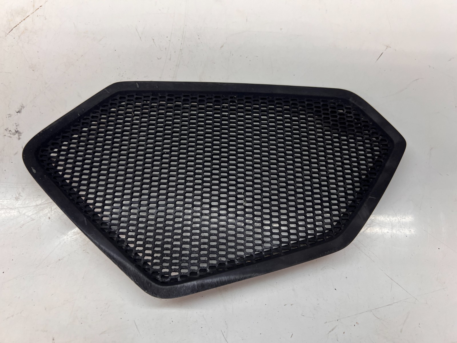 LAMBORGHINI HURACAN LP610 PASSENGER RIGHT RH DOOR SPEAKER GRILL OEM 4T0868152