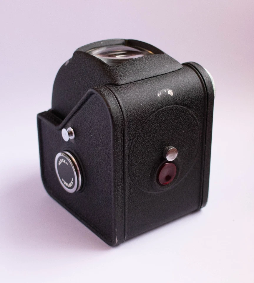 1950s Ensign Ful-Vue II TLR 120 roll film camera with original ever ready case - Image 2 of 4