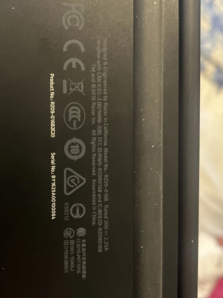 Razer RZ09-0168 Laptop for Parts or Repair Intel Core i7 6th Gen - Image 4 of 4