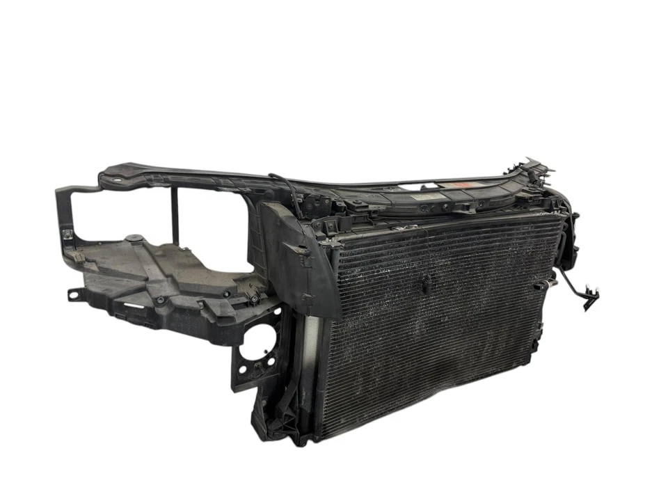 Soporte de radiador Audi S8 2007-2009 con radiadores OEM Foto 2 de 4