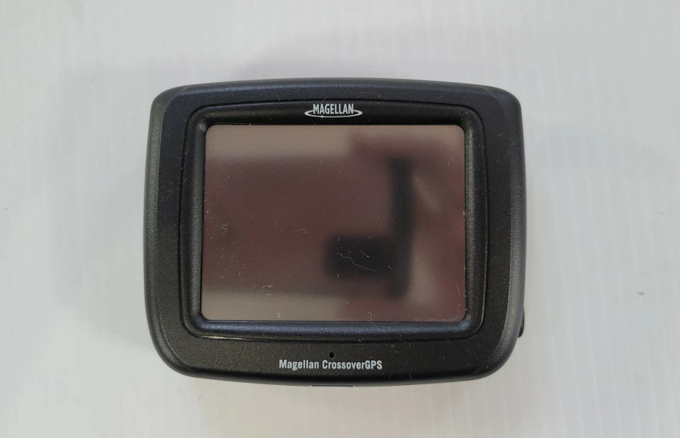 Magellan Crossover GPS 3.5" LCD Touch Screen - Image 2 of 3