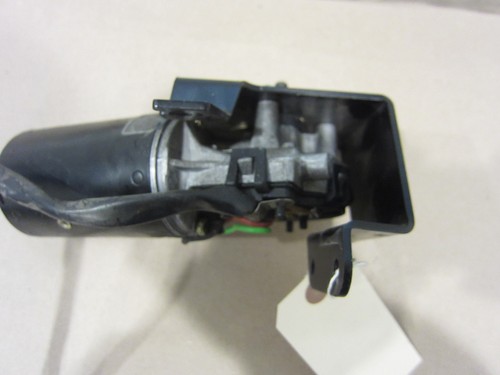 Ferrari 355 -  Motor/ Windshield Wiper. (USED) -  Part# 157752 - Picture 4 of 5