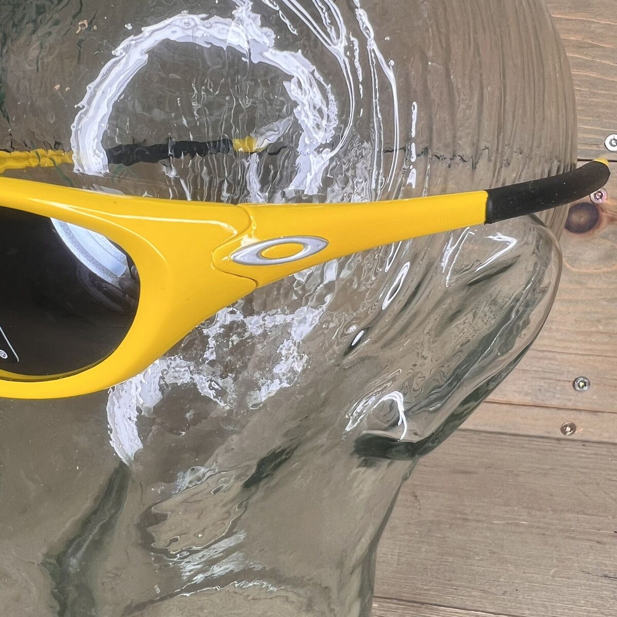 Vintage Oakley Twenty XX Glossy Yellow Wrap Sunglasses Y2K Vintage Oakley Twenty XX Glossy Yellow Wrap Sunglasses Y2K