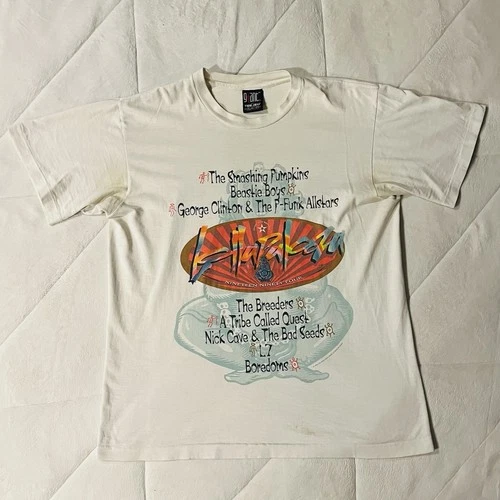 Lollapalooza Concert White Giant T-Shirt Men’s 1990s vintage concert t-shirt, vintage, size XL, single stitch, B+ condition