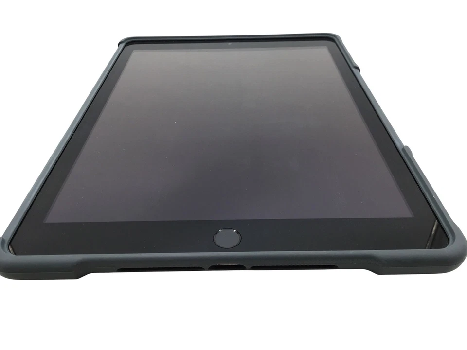 Apple iPad 5th Gen A1822 (Wi-Fi, 128GB) – BUNDLE WITH STM DUX Plus Rugged Case - Image 2 of 4