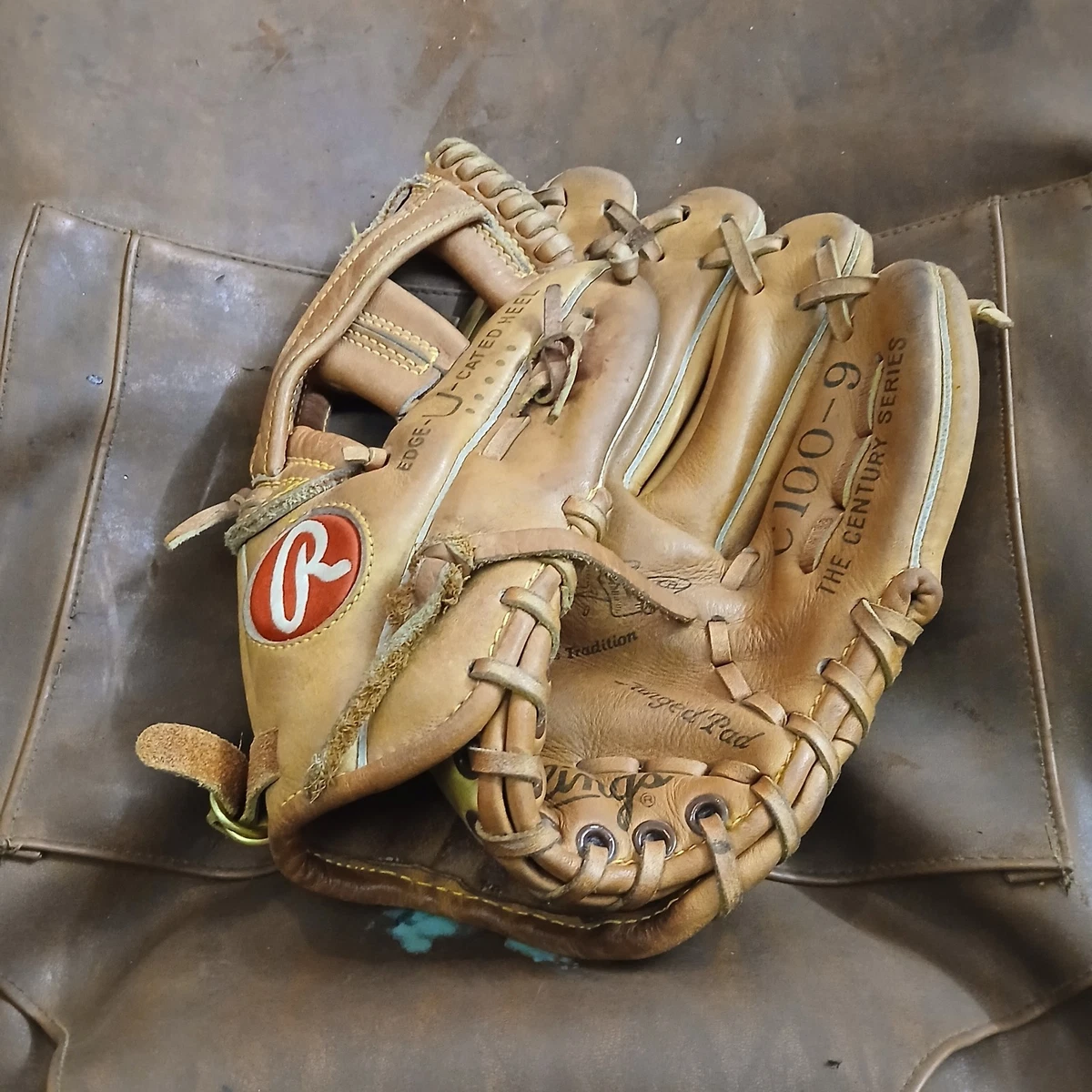 Crampons Baseball Rawlings Full Press Mid Top – Jeunesse Taille 10 – Noir