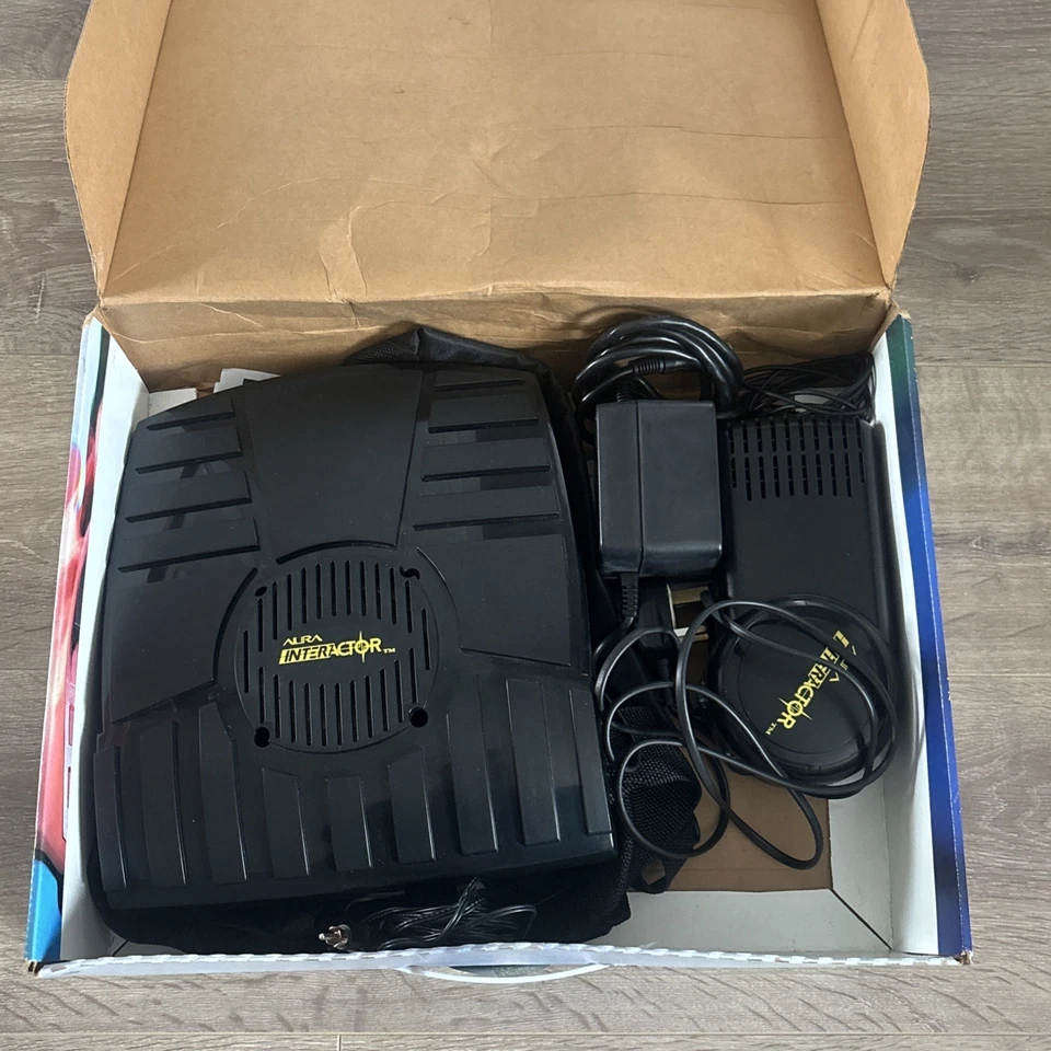 Aura Interactor VR Game Wear 1994 - Boxed PlayStation & Sega Saturn Compatible - Image 3 of 4