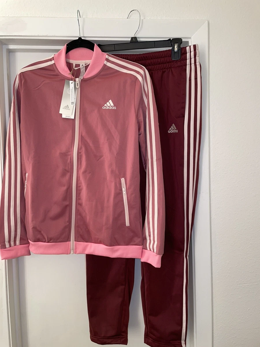 Adidas slim 2025 fit tracksuit