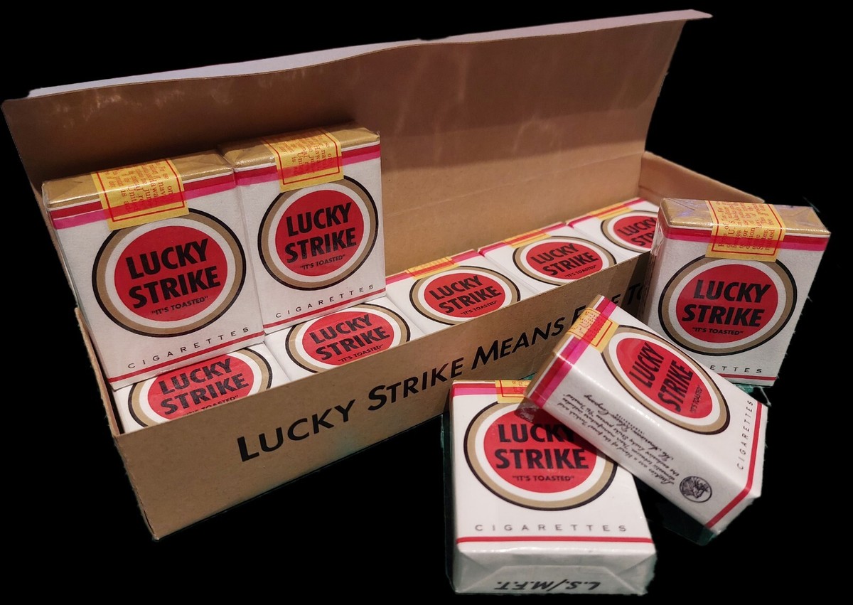 American WW2 Lucky Strike Full Carton - 1944 issue repro - NO TOBACCO DUMMY  PACK