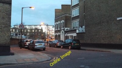 Foto 6x4 Iliffe Street, Walworth, in der Abenddämmerung Westminster Dämmerung fällt über Il c2014