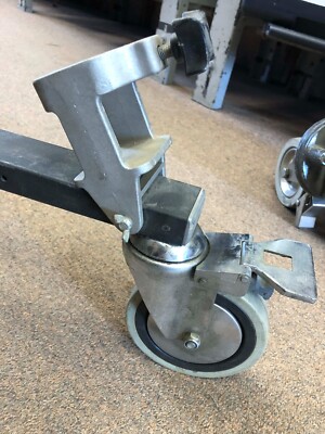 Manfrotto Deluxe Dolly for 0 117X Cine⁄Video One Missing Tripod