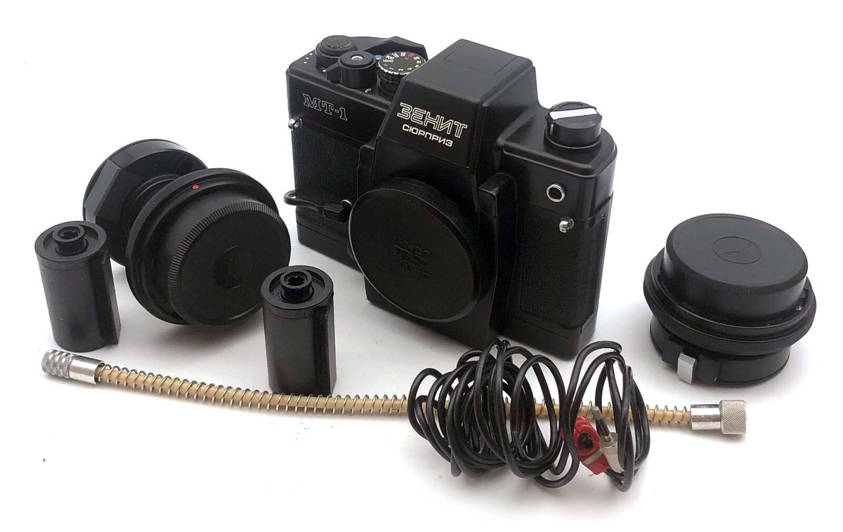 未使用品 付属品完備 ZENIT MT-1 フィルムカメラ 現状販売 s-l1200.jpg