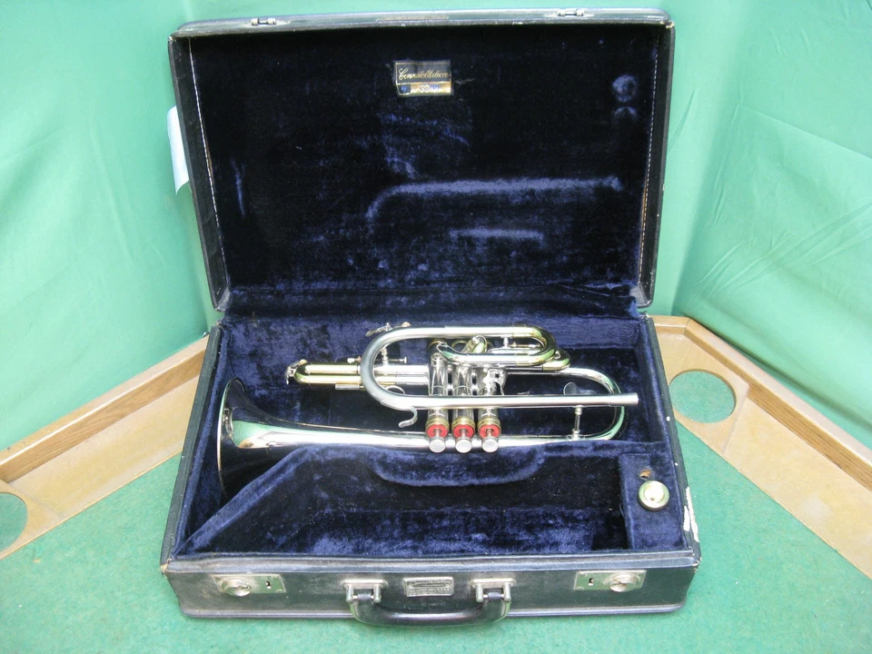 Corneta Conn Constellation 1966 - Reacondicionada - Estuche y Constellation 7C-W MP Foto 2 de 4