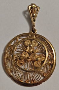 Authentic 935 Silver Pendant Gold Plated Large Round Flowers Filigree